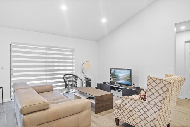 Foto del edificio - 10273 Crosswind Rd