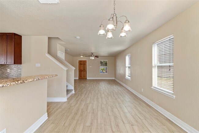Foto del edificio - 3611 Robwood Ct