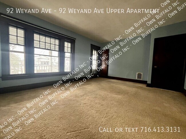 Foto del edificio - 92 Weyand Ave