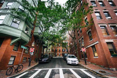 Foto del edificio - 36 Garden St