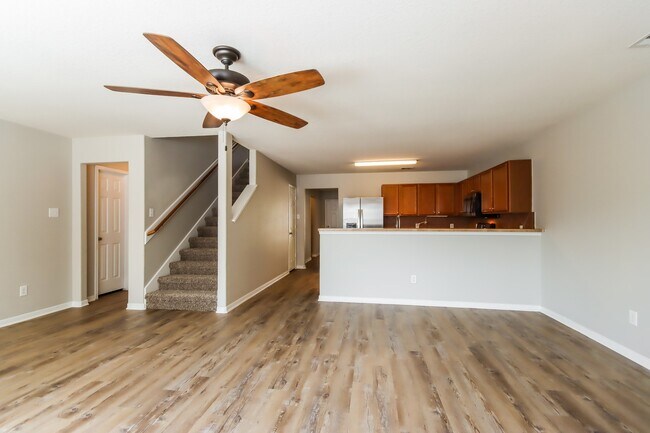 Foto del edificio - 16941 Wren Hill St