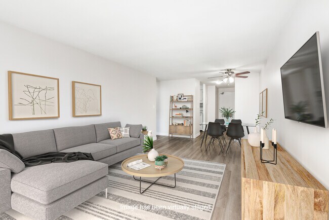 Photo du bâtiment - Perry Manor Residences