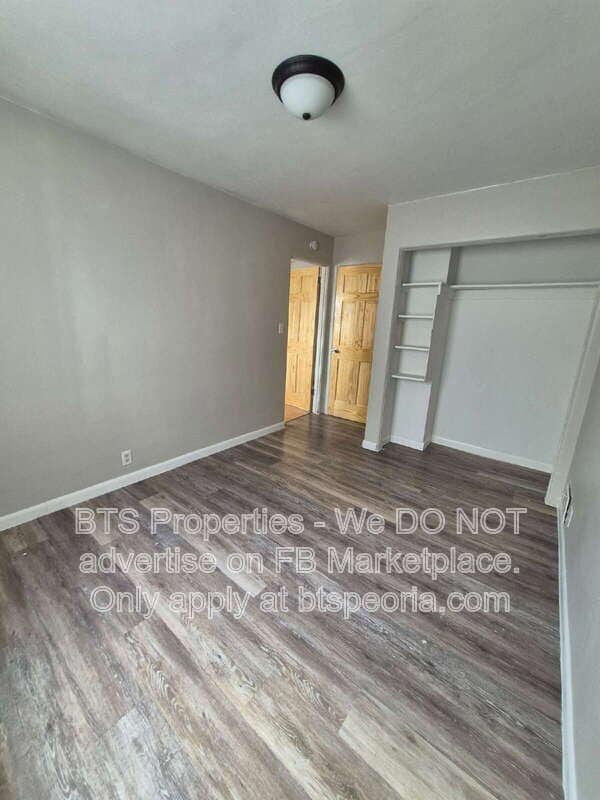 Building Photo - 119 Vanburen Ct