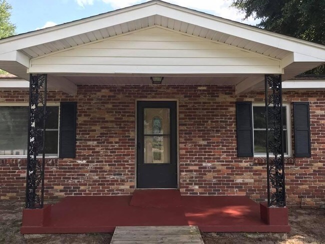 Building Photo - 2775 Gerald Dr