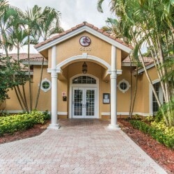 Foto del interior - Club Caribe Apartments SPRING SPECIAL