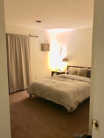 Foto del edificio - 3020 Grove Ln
