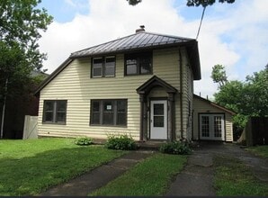 Building Photo - 409 Keystone Dr