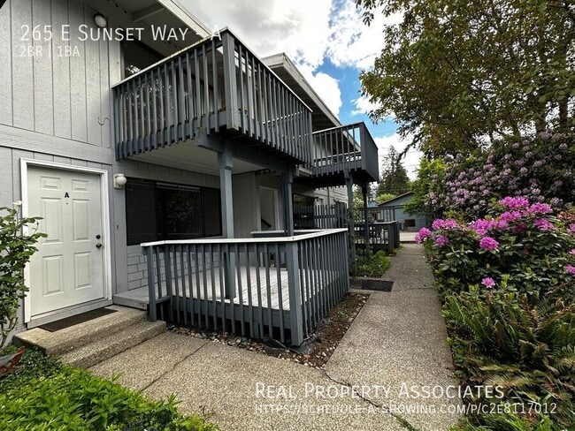Building Photo - 265 E Sunset Way