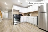 Foto principal - Private bedroom in 4 bed/3 bath Home