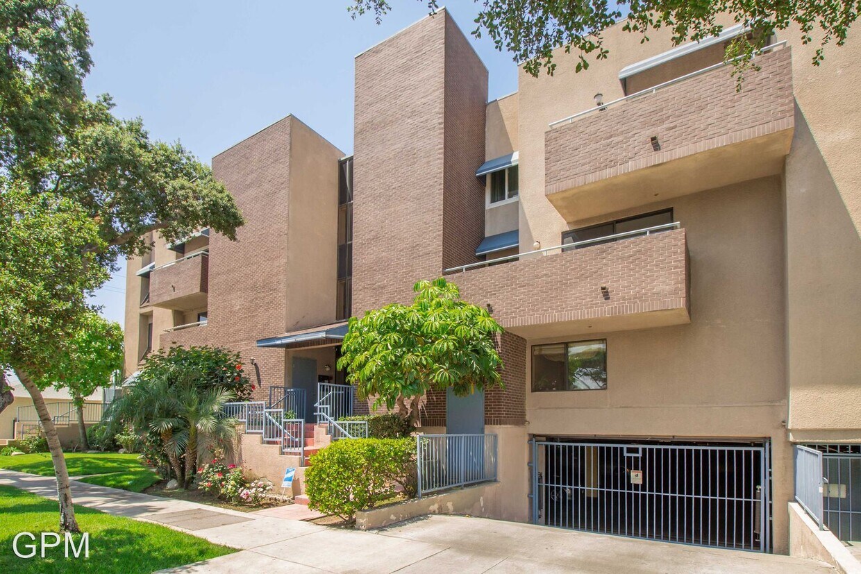 315 Chester St, Glendale, CA 91203 House Rental in Glendale, CA