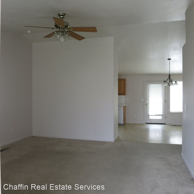 Building Photo - 4 br, 2 bath House - 1459 Grey Bluffs Dr