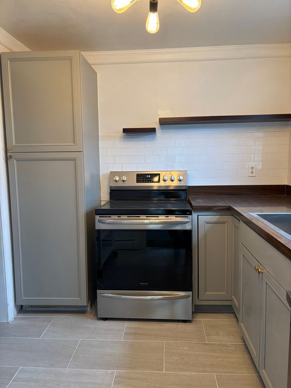 Foto del edificio - 49 Grandview Dr