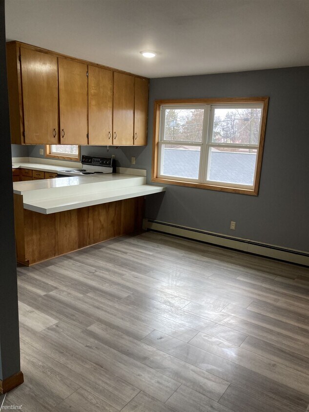 216 W 6th St N, Ladysmith, WI 54848 Townhome Rentals in Ladysmith WI