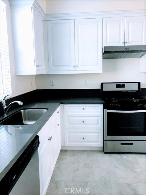 Building Photo - 16128 Sereno Ln