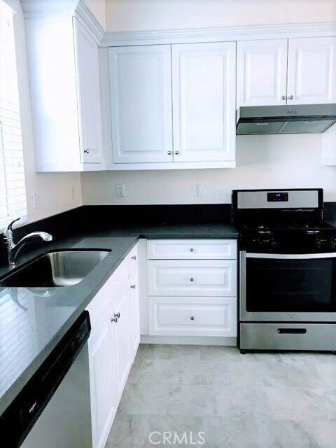 Foto del edificio - 16128 Sereno Ln