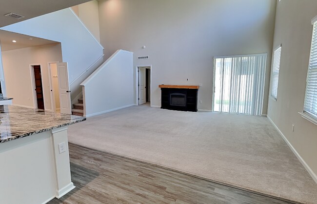 Building Photo - 13236 Orange Isle Dr