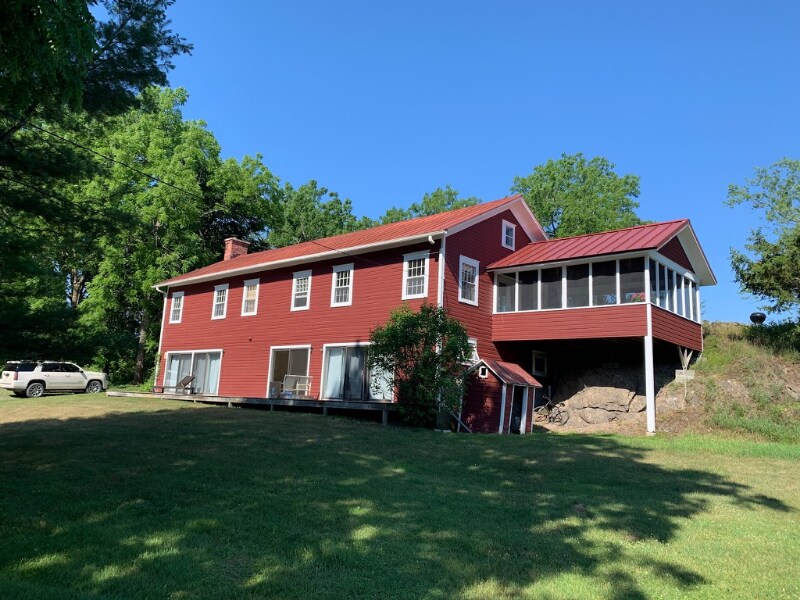 Foto principal - 36 Willowdale Farm Rd