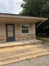 Building Photo - 605 E Eufaula St