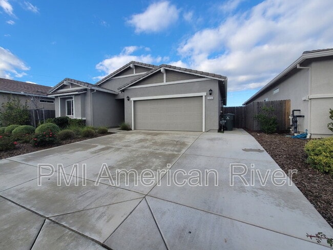 Building Photo - 2053 Skipper Cv Wy