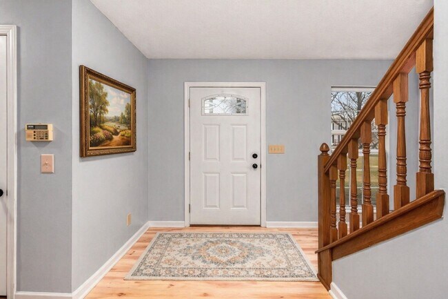 Foto del edificio - 8635 Oak Creek Dr