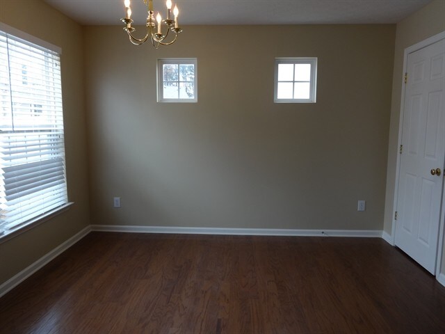 Foto del edificio - 518 Arrowhead Dr