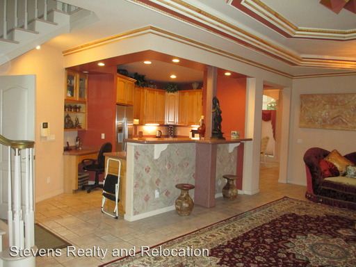 Building Photo - 205 Beeston Ct
