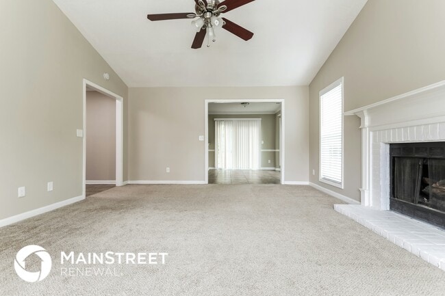 Foto del edificio - 4399 Barclay Way