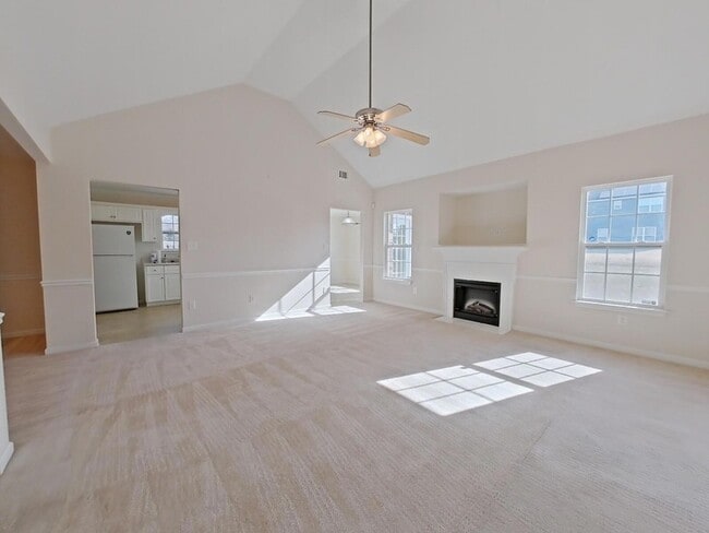 Building Photo - 113 Dozier Dr