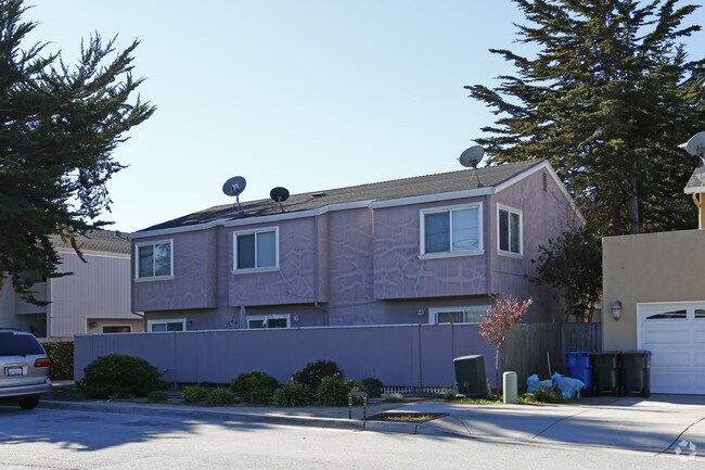 Side del edificio - Beachwood Townhouses