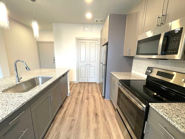 Building Photo - 1111 Gallagher Dr