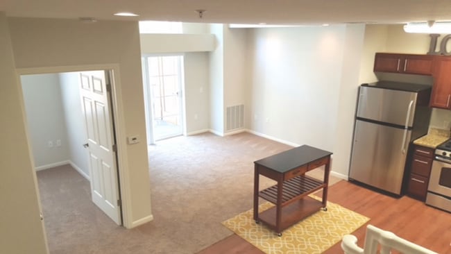 Interior Photo - Latitude 37