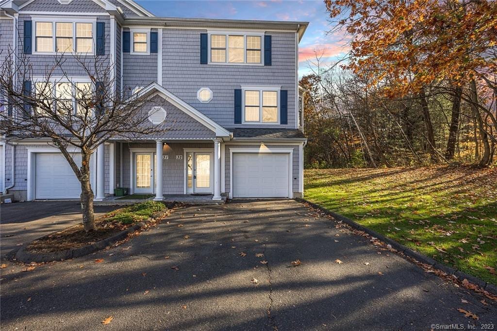 32 Songbird Ln Unit 32, Farmington, CT 06032 Condo for Rent in Farmington, CT