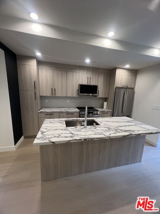 Building Photo - 17243 Kittridge St