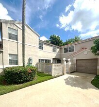 Building Photo - 10919 Mainsail Dr
