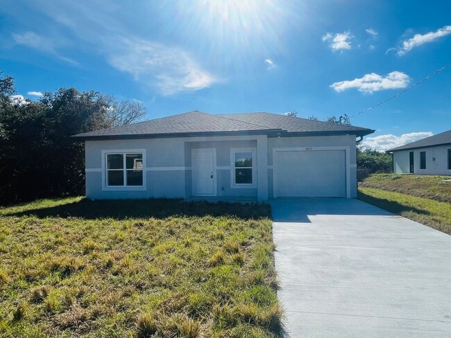 Brand New 2/2/1 -SW Lehigh Acres - Brand New 2/2/1 -SW Lehigh Acres House