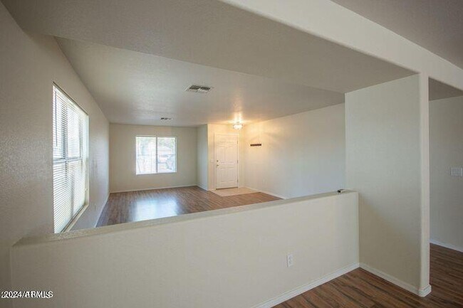 Building Photo - 3683 E Constitution Dr