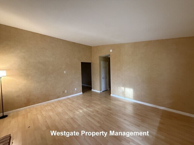 Foto del edificio - 1613 Perseus Ct