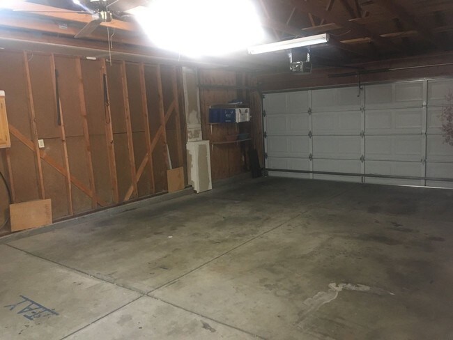 Foto del edificio - 2 br, 2 bath House - 1922 Mimosa Court