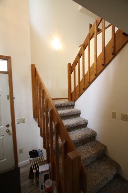 Foto del edificio - 3 Bedroom East Anchorage Townhouse!