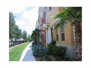 Building Photo - 1710 San Benito Way