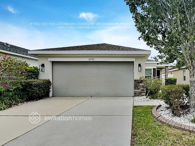 Building Photo - 10732 Southern Forest Dr