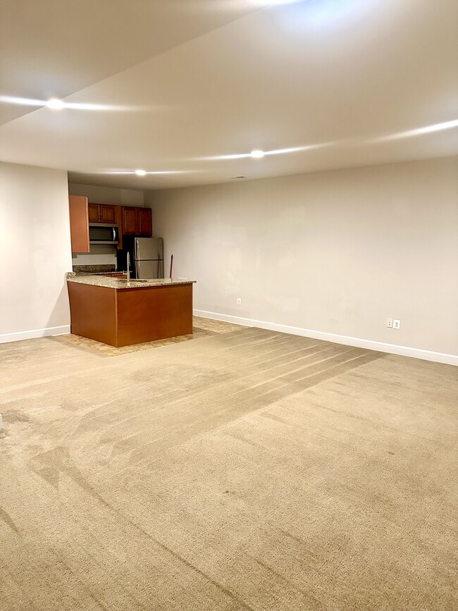 Building Photo - 11479 Pineleaf Ct