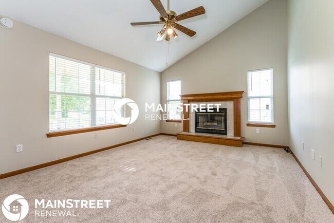 Foto del edificio - 4 Bedroom Pet-Friendly Home in Pleasant Hi...