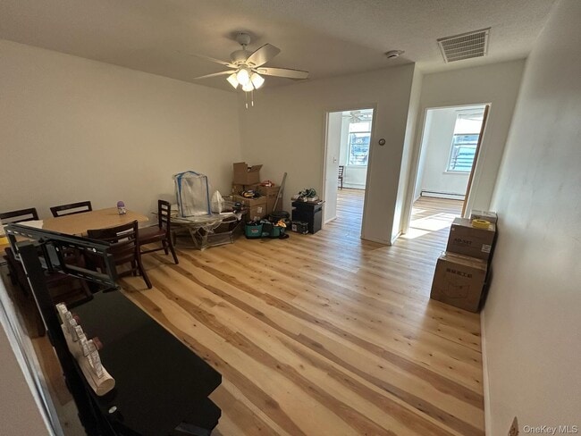 Building Photo - 12 Verbena Ave