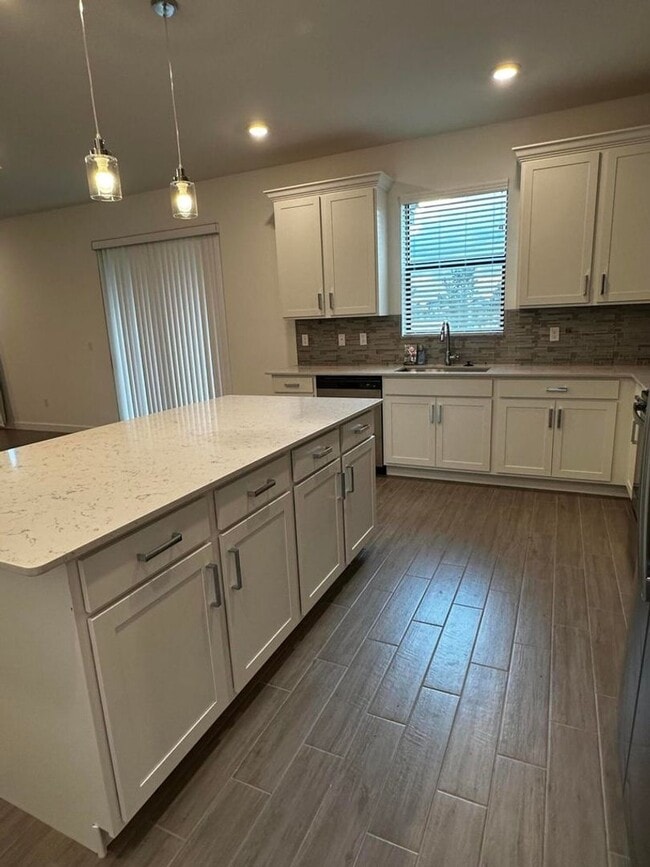 Building Photo - 3507 Bauer Rd