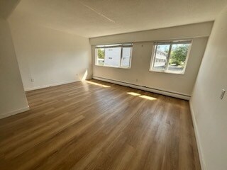 Photo du bâtiment - 639-639 Constance Ave