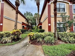 Building Photo - 2188 Chianti Pl