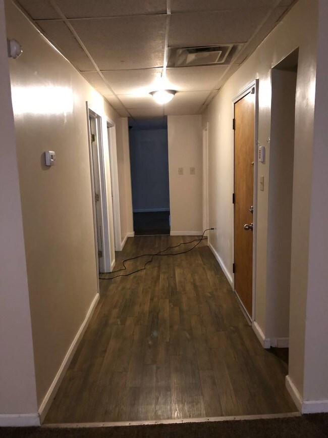 Foto del edificio - 579 Schoonmaker Ave