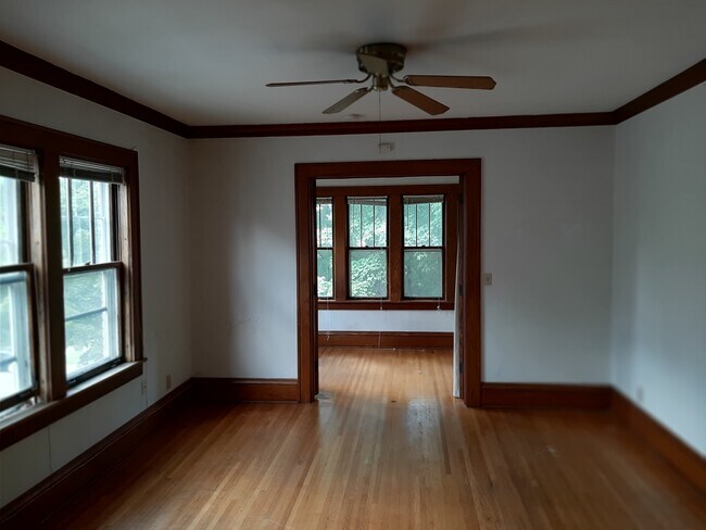 Foto del interior - 2076 W Dayton Ave