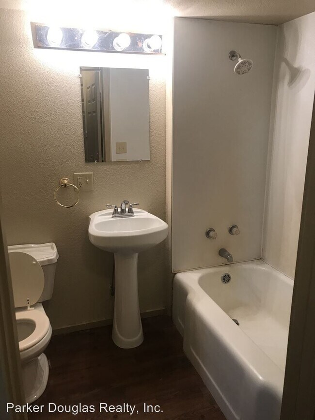 Foto del edificio - 2 br, 1 bath House - 707 South Street